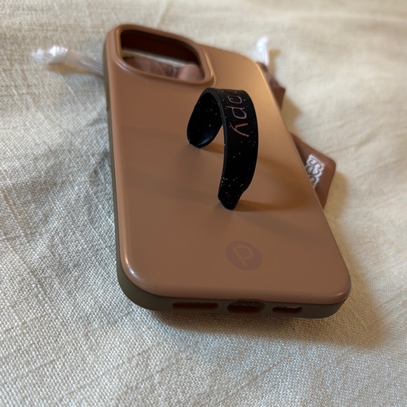 Loopy Case - Picture 7 of 7